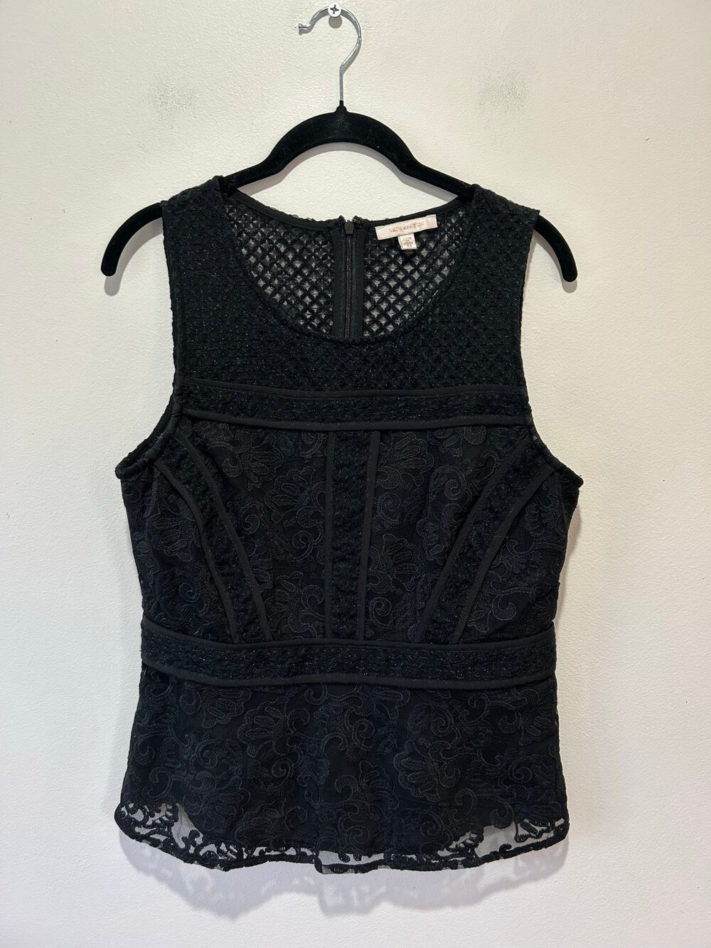 Skies Are Blue black crochet lace top size M sleeveless goth whimsigoth dark